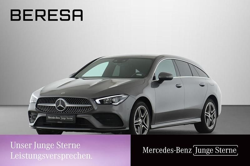 Grau Gebraucht 2022 Mercedes CLA250e Shooting Brake AMG Kombi | 27.580 € (Guter Preis) - Bild 1/3