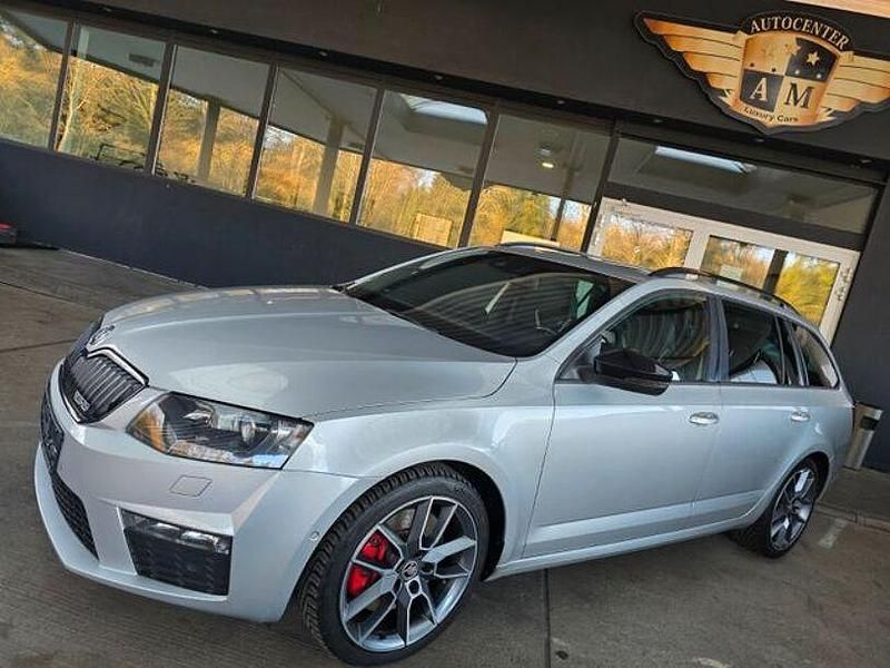 Gebraucht Skoda Octavia RS 270 PS (198 kW) 2015 Brilliantsilber metallic Kleinwagen