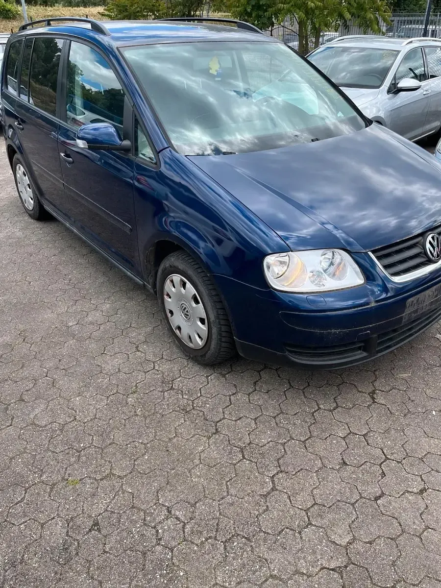 Usata VW Touran 105 CV (77 kW) 2007 Blu Monovolume
