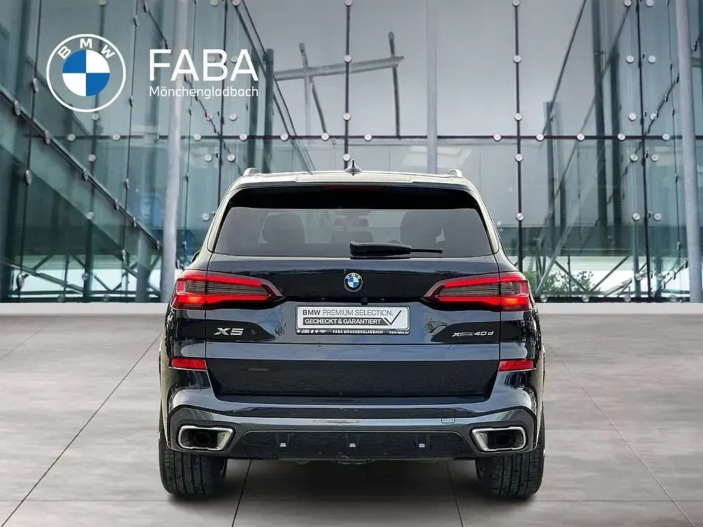 Gebraucht BMW X5 M Sport 340 PS (250 kW) 2023 Schwarz SUV