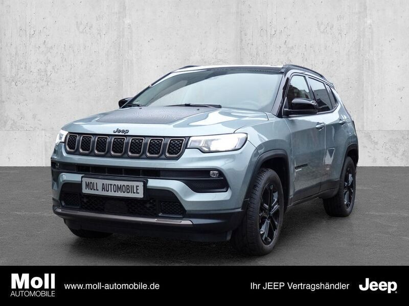 Blau steel blue pearl coat Gebraucht 2022 Jeep Compass Limited SUV | 31.650 € (Etwas zu teuer) - Bild 1/4
