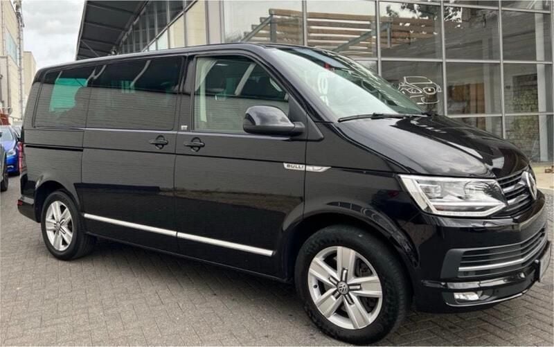 Schwarz Gebraucht 2018 VW T6 S Van | 35.500 € (Superpreis) - Bild 1/4
