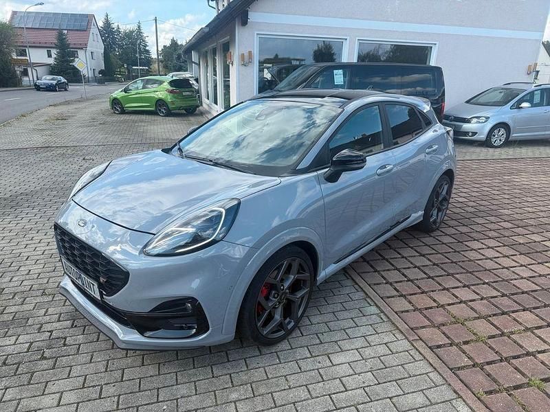 Grau Gebraucht 2021 Ford Puma Performance Edition SUV | 18.900 € (Fairer Preis) - Bild 1/4