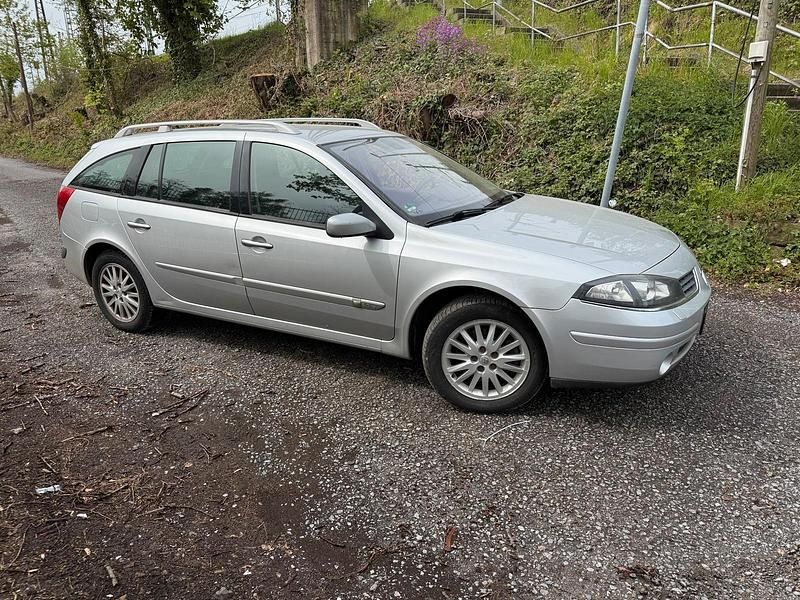 Gebraucht Renault Laguna III 140 PS (102 kW) 2007 Silber Kombi