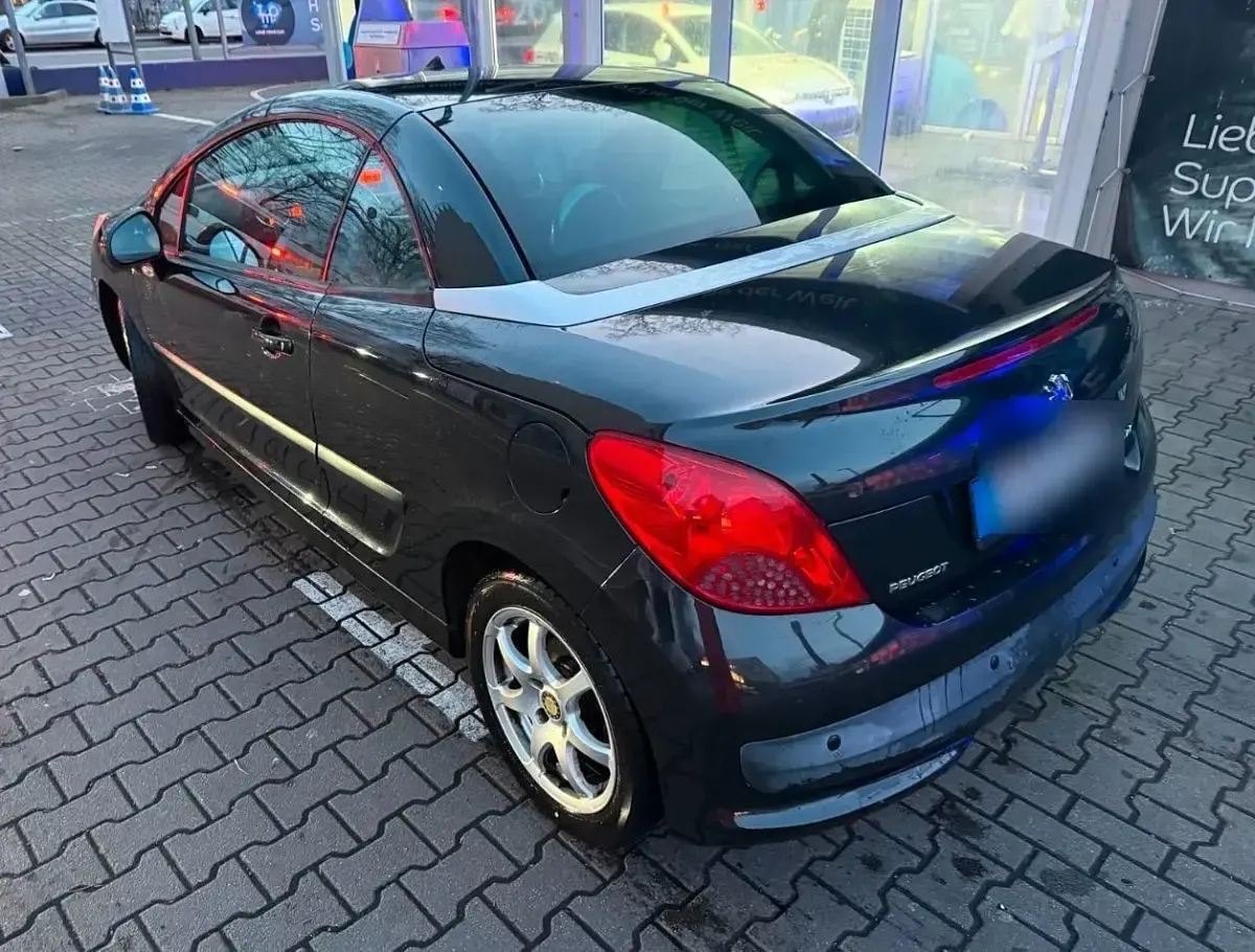 Gebraucht Peugeot 207 120 PS (88 kW) 2007 Schwarz Cabrio