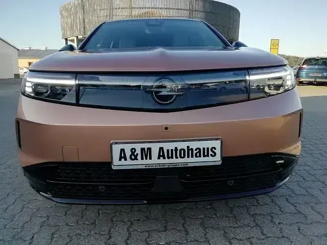 Gebraucht Opel Grandland Electric 156 kW (213 PS) 2025 Braun SUV