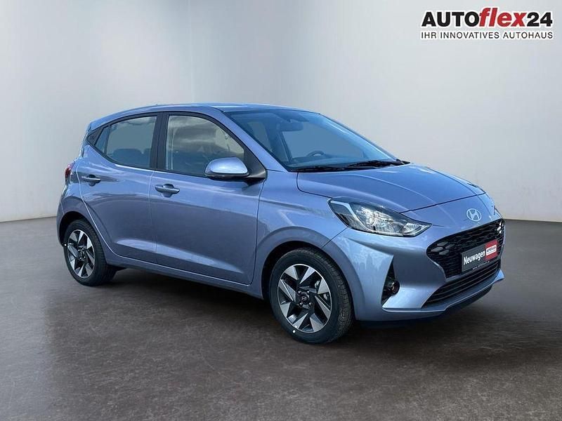 Grün Neu 2025 Hyundai i10 Kleinwagen | 18.031 € (Guter Preis) - Bild 1/4