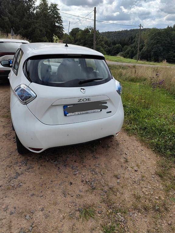 Weiß Gebraucht 2018 Renault Zoe Kleinwagen | 5.500 € (Superpreis) - Bild 1/4