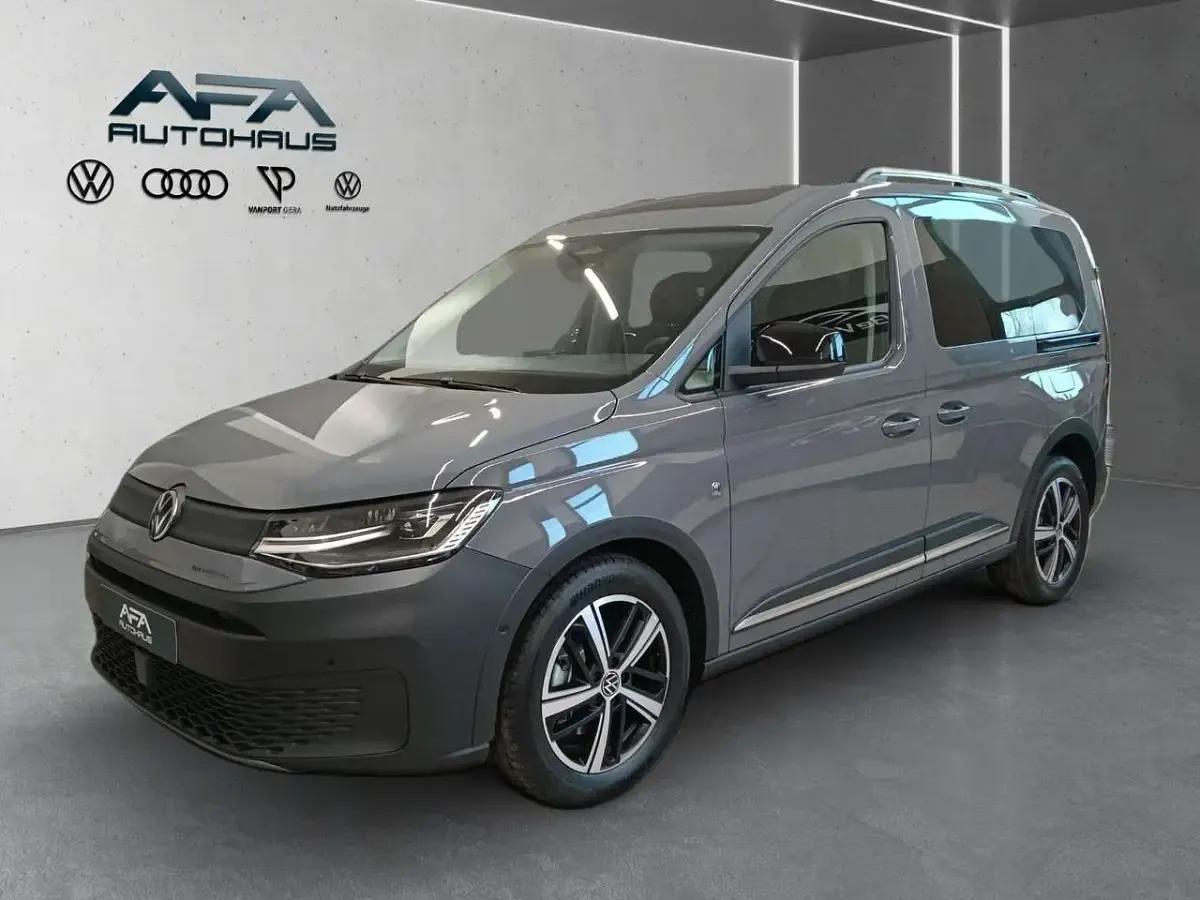 Neu VW Caddy PanAmericana 116 PS (85 kW) 2025 Grau Van / Kleinbus