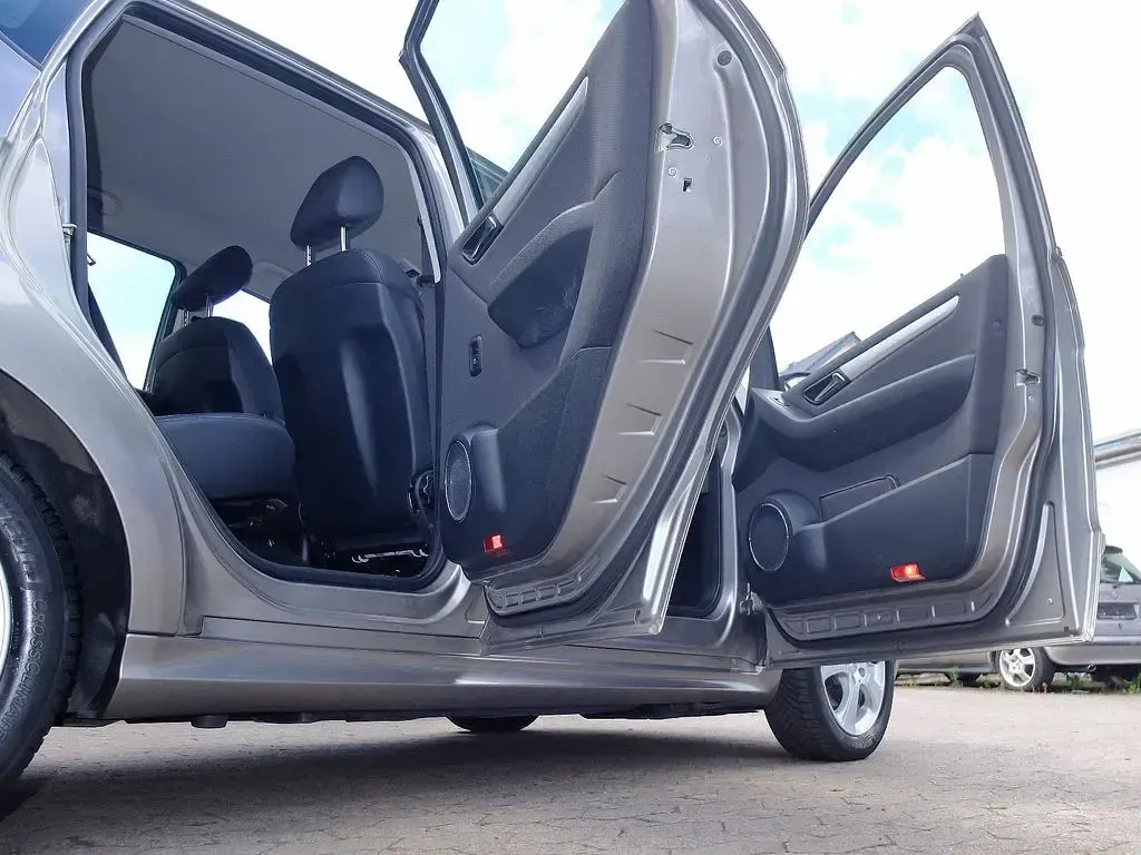 Gebraucht Mercedes A150 Avantgarde 95 PS (69 kW) 2006 Grau Limousine