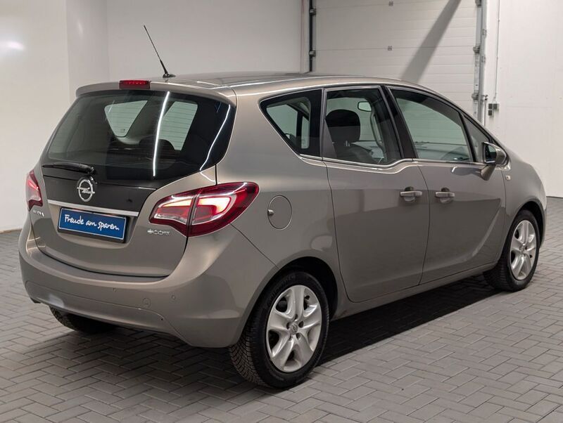 Gebraucht Opel Meriva Innovation 120 PS (88 kW) 2015 Braun Van / Kleinbus