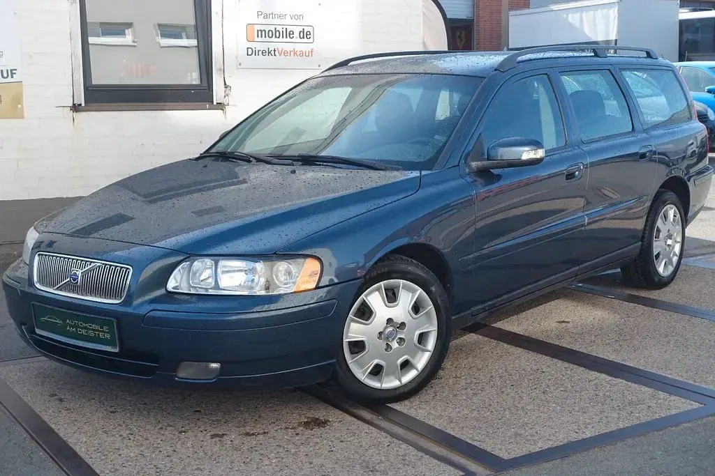 Gebraucht Volvo V70 Kinetic 163 PS (119 kW) 2006 Blau Kombi