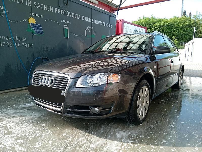 Gebraucht Audi A4 140 PS (102 kW) 2007 Schwarz Kombi