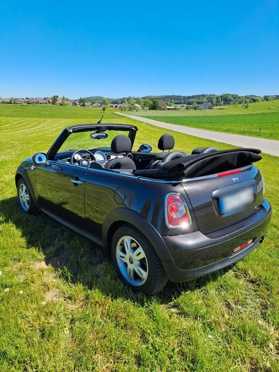 Occasion Mini One Cabriolet 98 ch (72 kW) 2013 Andere farben Cabriolet
