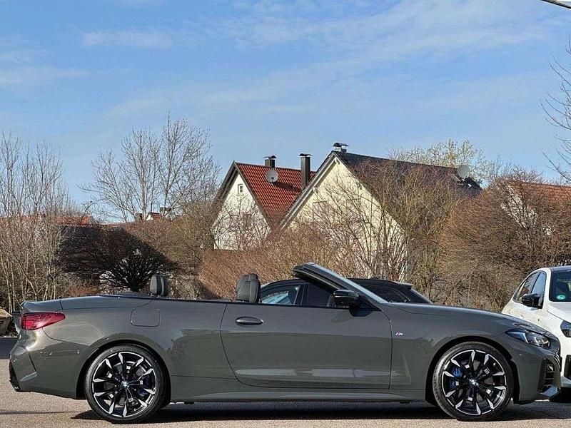Gebraucht BMW 440 387 PS (284 kW) 2025 Dravitgrau Cabrio