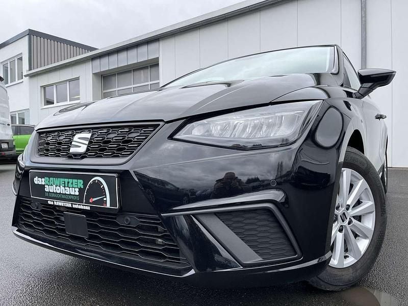 Schwarz Gebraucht 2023 Seat Ibiza Style Limousine | 16.460 € (Fairer Preis) - Bild 1/4
