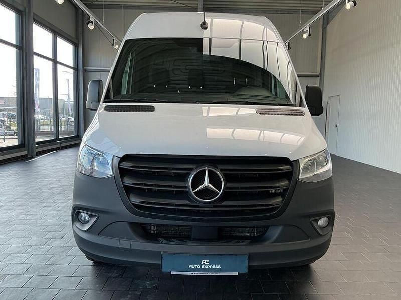 Gebraucht Mercedes Sprinter 150 PS (110 kW) 2023 Weiß (arktikweiss) Van