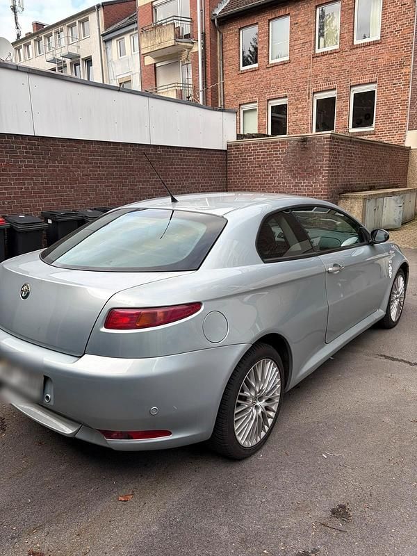 Gebraucht Alfa Romeo 159 170 PS (125 kW) 2008 Silber Coupé