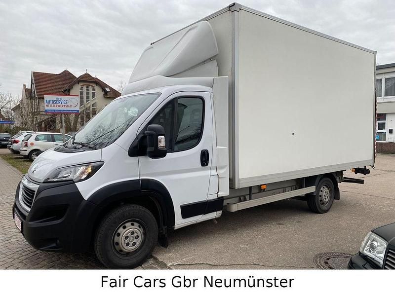 Gebraucht Peugeot Boxer 165 PS (121 kW) 2023 Weiß Van