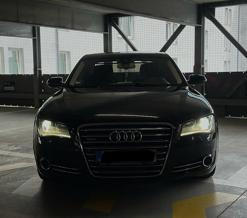Gebraucht Audi A8 250 PS (183 kW) 2010 Schwarz Limousine