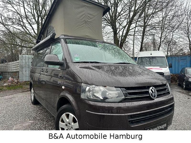 Gebraucht VW California Beach 140 PS (102 kW) 2011 Samoa/dark wood Van
