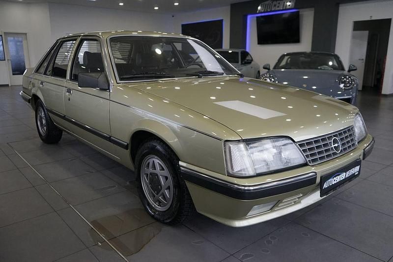 Gold Gebraucht 1985 Opel Senator Limousine | 8.980 € - Bild 1/4