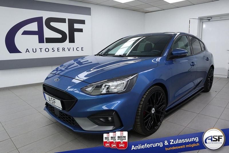 Blau Gebraucht 2019 Ford Focus ST Limousine | 20.970 € (Fairer Preis) - Bild 1/3
