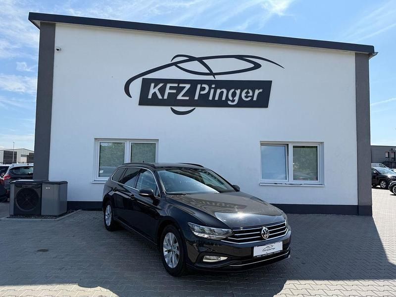 Grau Gebraucht 2020 VW Passat Business Kombi | 19.999 € (Fairer Preis) - Bild 1/4