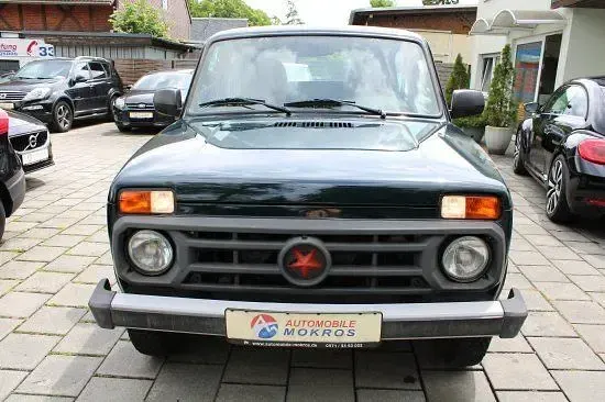 Gebraucht Lada Taiga 83 PS (61 kW) 2019 Nessigrün SUV