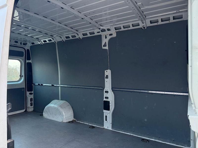 Gebraucht Citroën Jumper 120 PS (88 kW) 2011 Weiß Van / Kleinbus