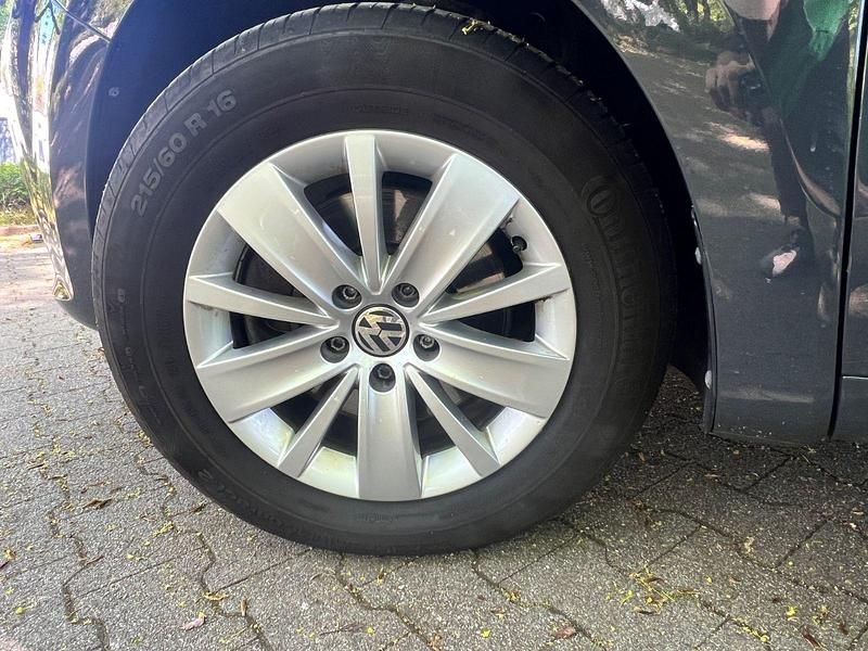 Gebraucht VW Sharan 150 PS (110 kW) 2019 Grau Van / Kleinbus
