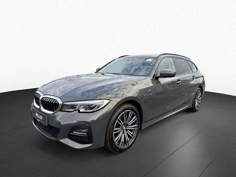Gebraucht BMW 330e Performance 292 PS (214 kW) 2020 Grau Kombi