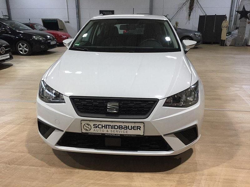 Weiß Gebraucht 2021 Seat Ibiza Style Limousine | 13.450 € (Fairer Preis) - Bild 1/4