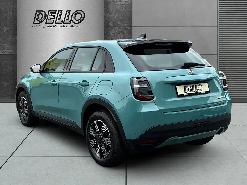 Neu Fiat 600 Business 110 PS (80 kW) 2026 Blau SUV