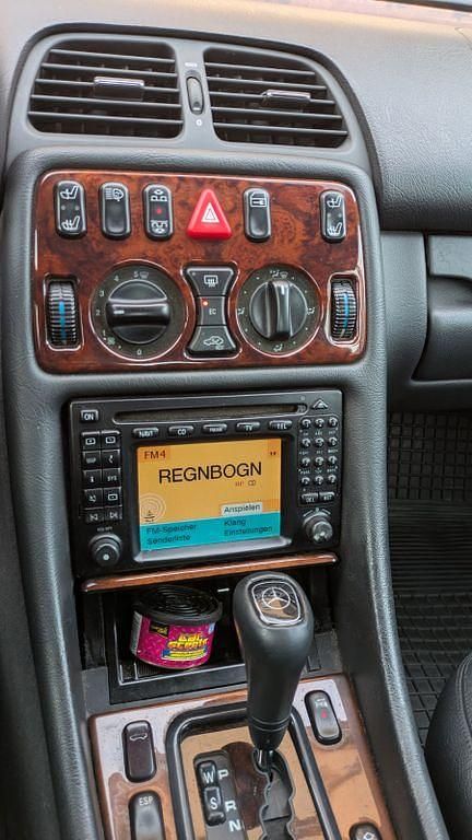 Gebraucht Mercedes CLK320 Elegance 218 PS (160 kW) 2002 Silber Cabrio