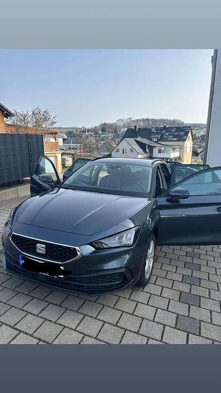 Gebraucht Seat Leon Style 110 PS (80 kW) 2024 Grau Kombi