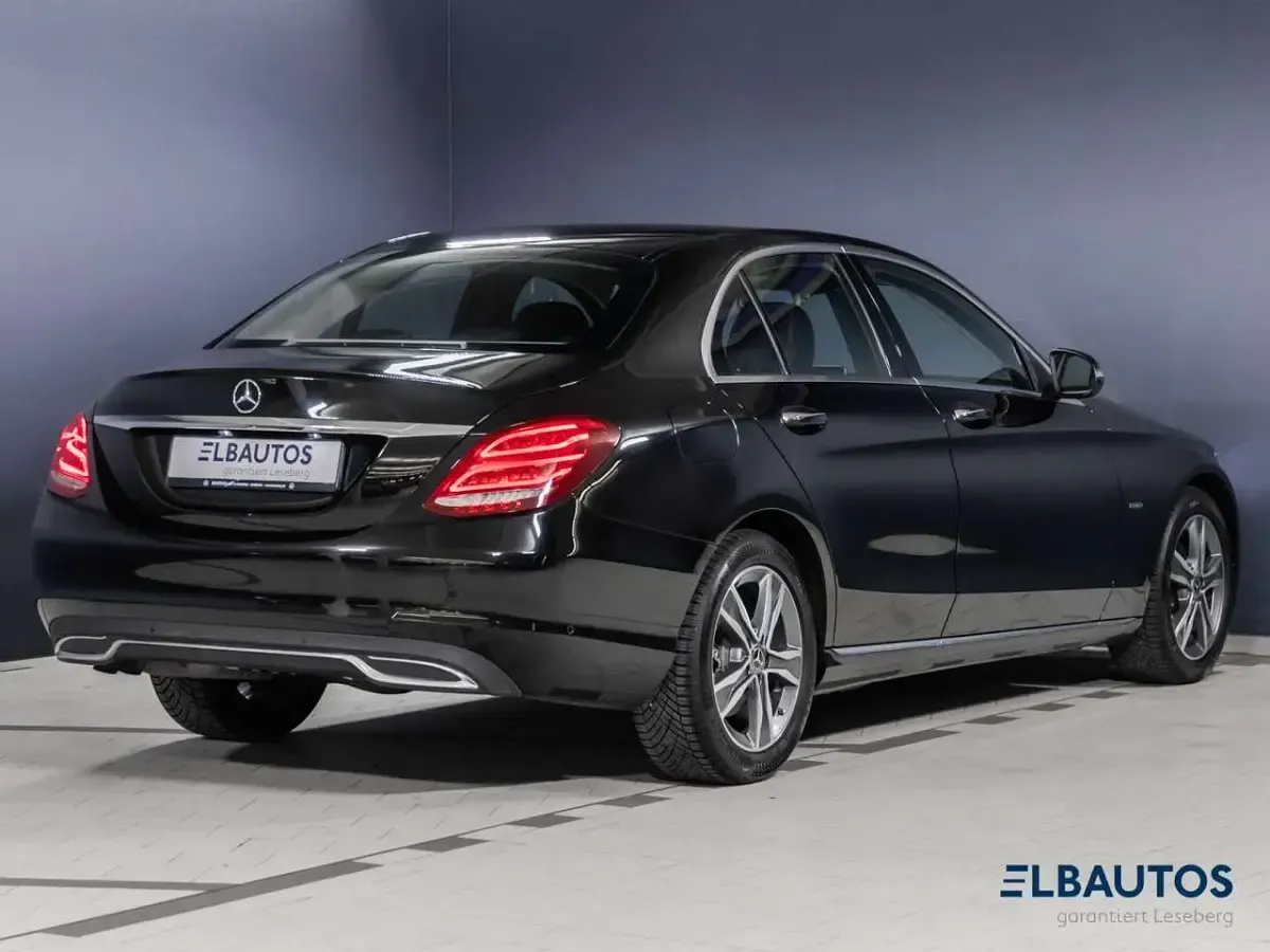 Gebraucht Mercedes C200 184 PS (135 kW) 2017 Schwarz Limousine