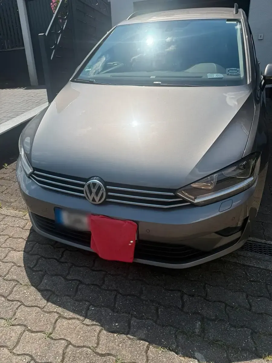 Gebraucht VW Golf VII 120 PS (88 kW) 2015 Andere farben Limousine