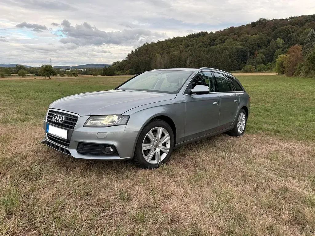 Gebraucht Audi A4 Attraction 170 PS (125 kW) 2009 Silber Kombi
