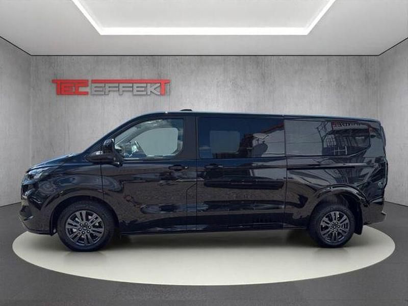 Gebraucht Ford Tourneo Custom Titanium 170 PS (125 kW) 2025 Schwarz Van