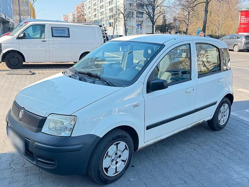 Gebraucht Fiat Panda 60 PS (44 kW) 2009 Weiß Kleinwagen