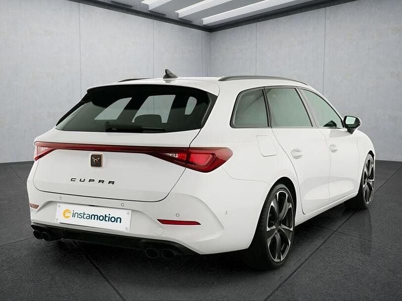Gebraucht Cupra Leon VZ 333 PS (244 kW) 2024 Weiß Kombi