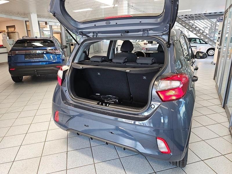 Neu Hyundai i10 63 PS (46 kW) 2026 Auroragraumet. Kleinwagen