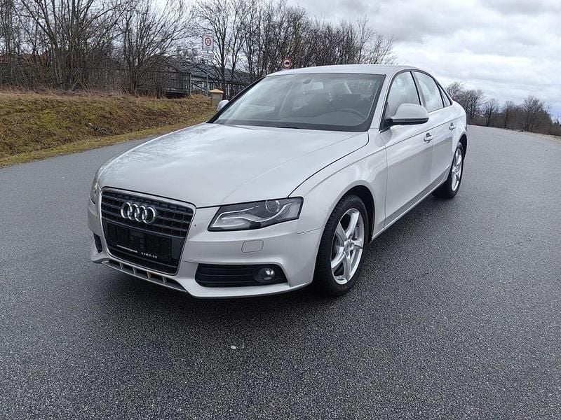 Gebraucht Audi A4 Ambiente 190 PS (139 kW) 2008 Silber Limousine