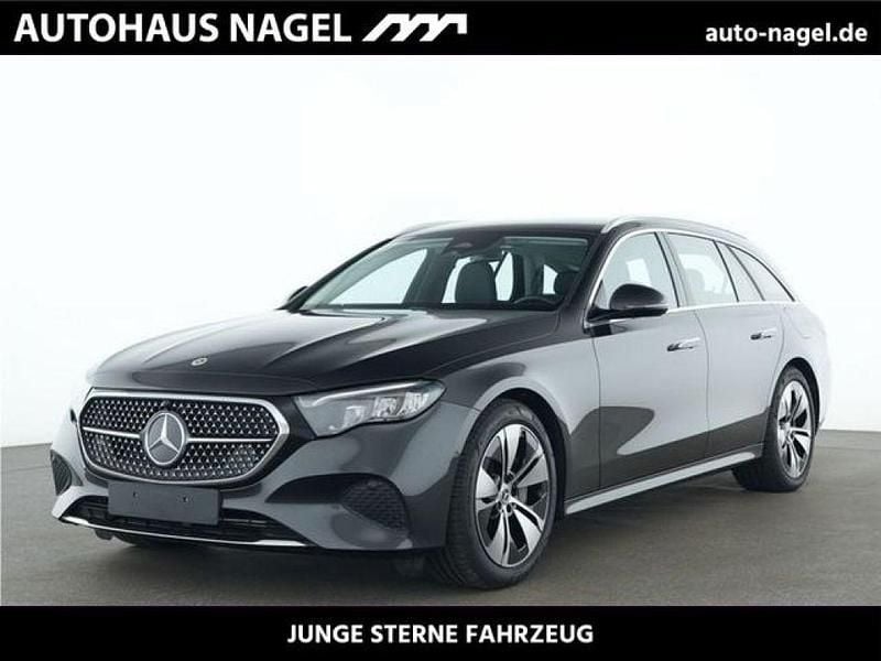 Lack graphitgrau (metallic) Gebraucht 2024 Mercedes E300 Avantgarde Kombi | 45.439 € (Guter Preis) - Bild 1/4