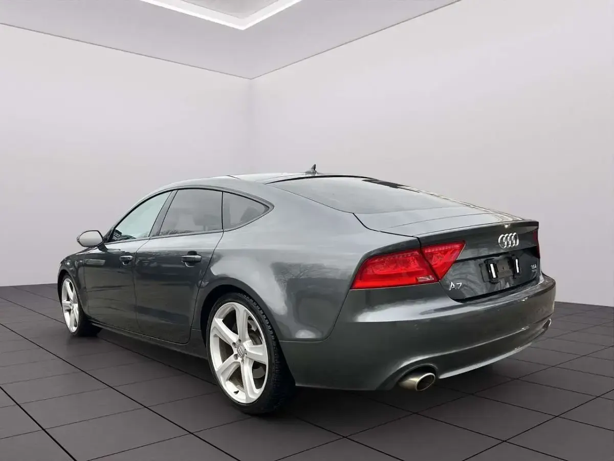 Gebraucht Audi A7 Sportback S-Line 313 PS (230 kW) 2014 Grau Kleinwagen