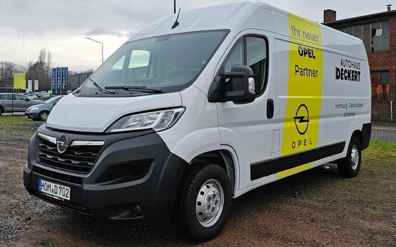 Weiß Gebraucht 2022 Opel Movano Edition Van | 22.990 € - Bild 1/4