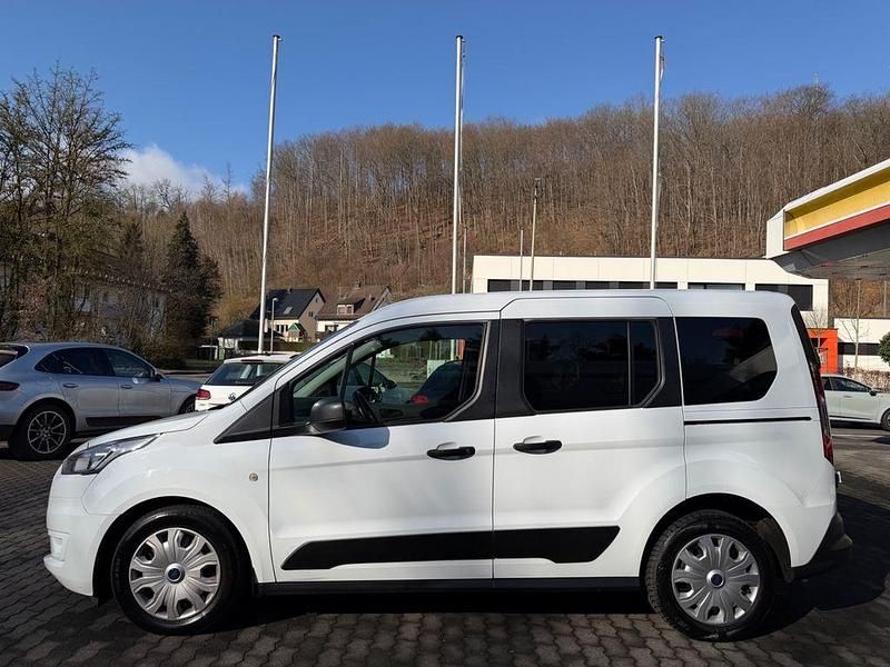 Gebraucht Ford Transit 101 PS (74 kW) 2018 Weiß Van / Kleinbus