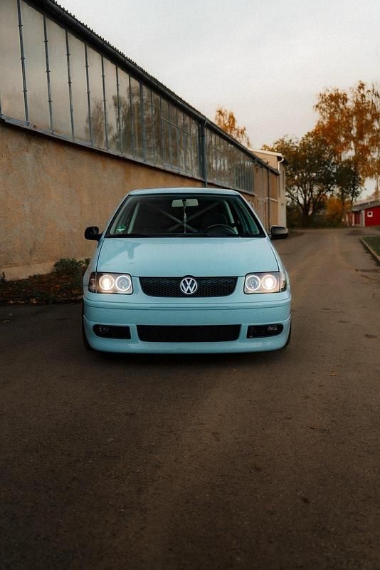 Gebraucht VW Polo 60 PS (44 kW) 2001 Blau Kleinwagen