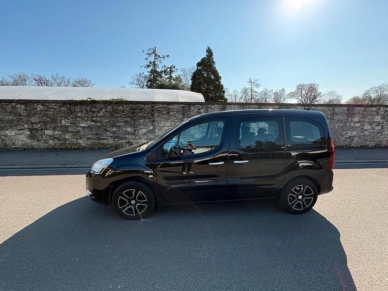 Gebraucht Citroën Berlingo 92 PS (67 kW) 2015 Schwarz Van / Kleinbus